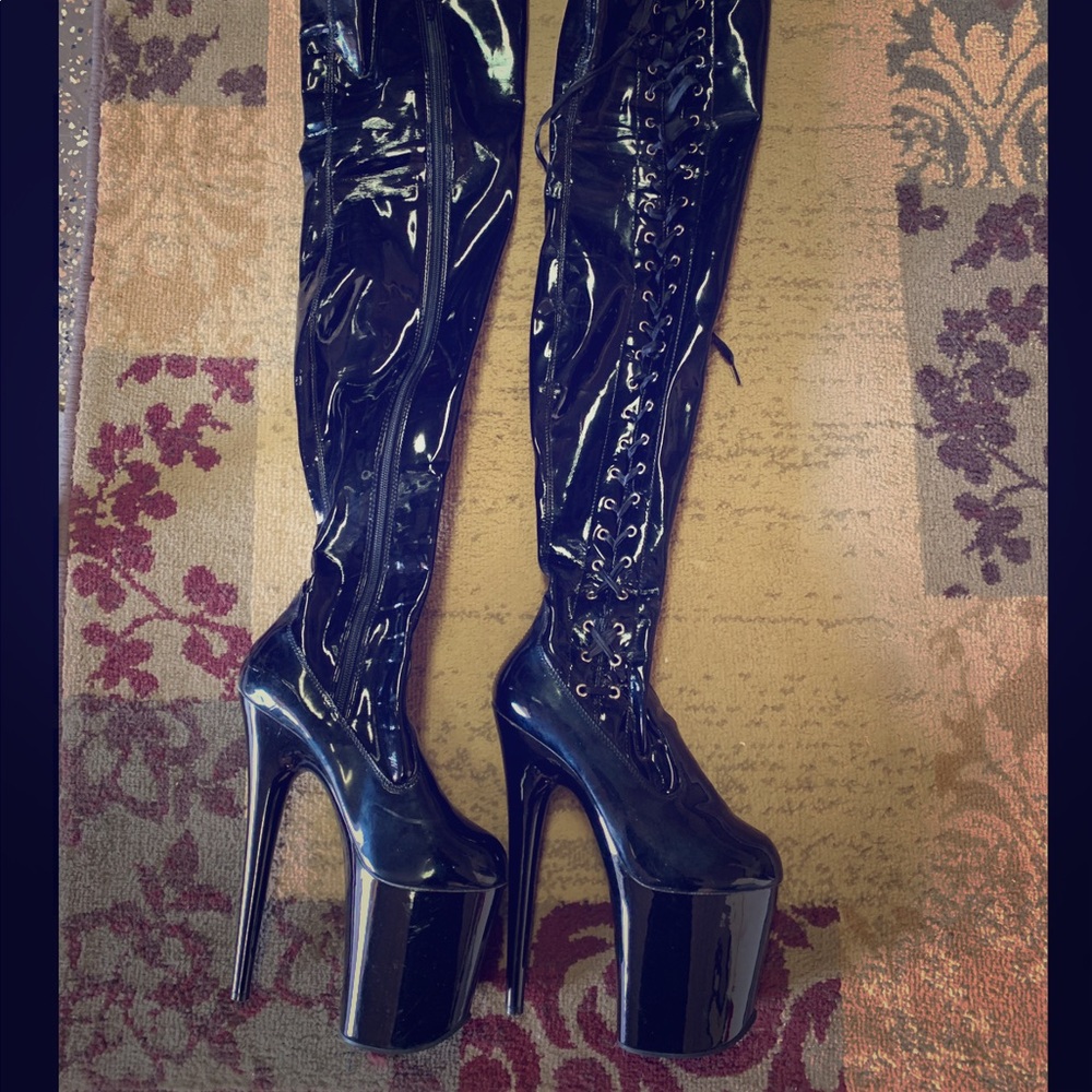 Flamingo Thigh high boots